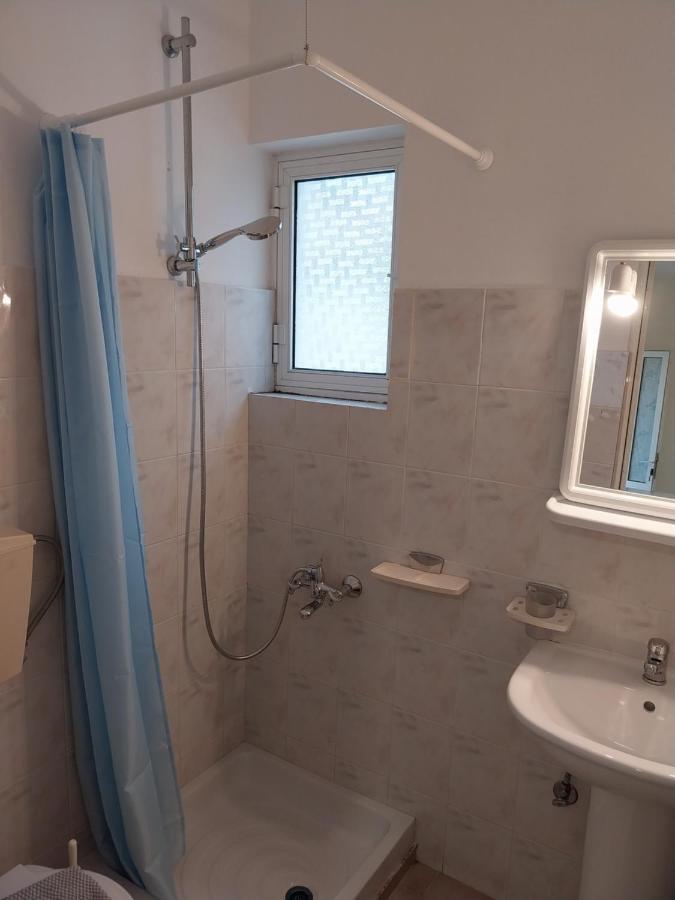 Odyseas Studios Vlachata Luaran gambar